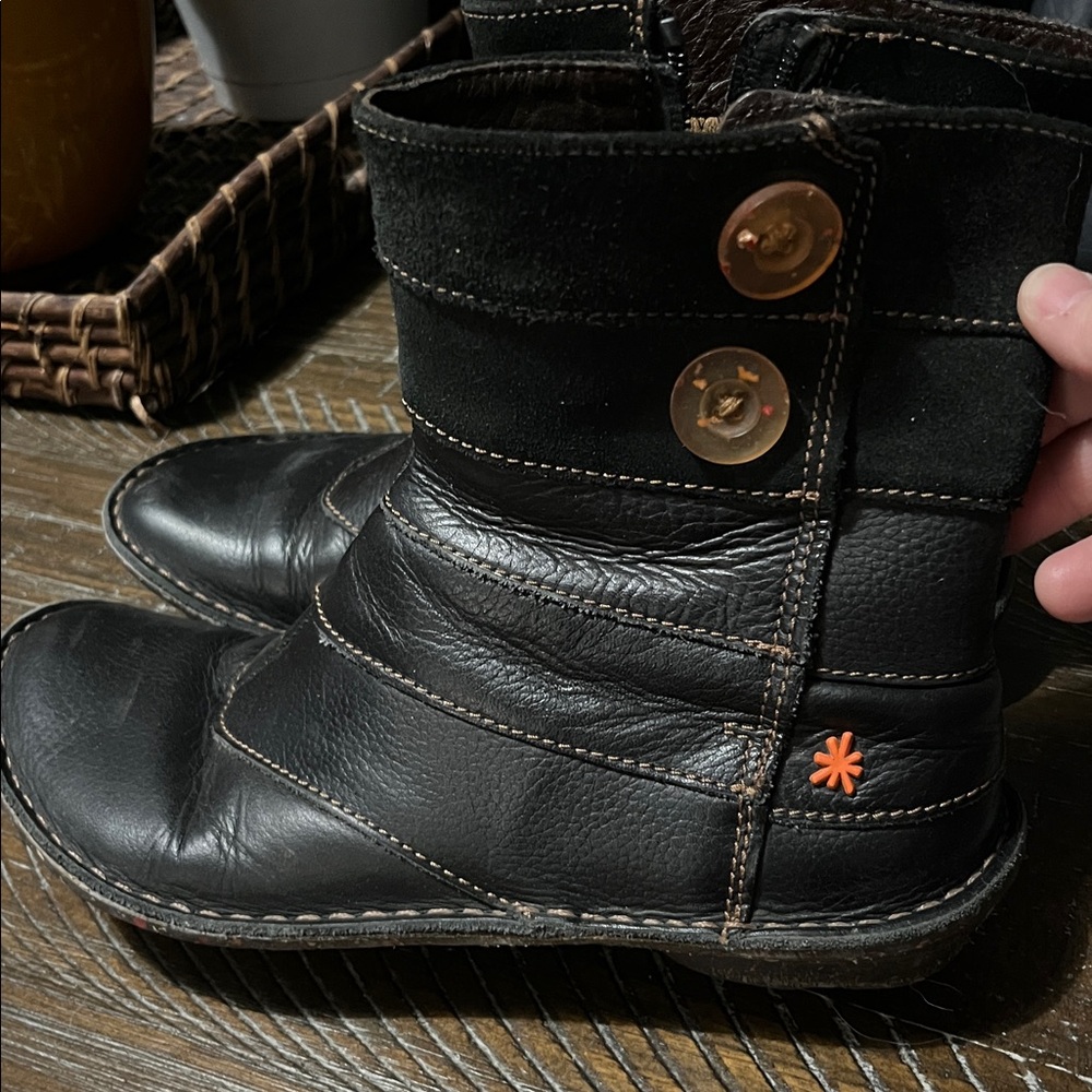 The Art Company Black Leather women’s Ankle Boots, 38. - Picture 3 of 5